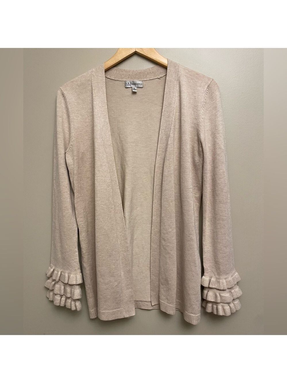 Neiman Marcus Cream Ruffle Sleeve Cardigan Medium